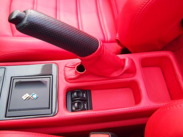 Ｆ４３０スパイダー Ｆ１　ＨＡＭＡＮＮフルエアロＷＯＲＫ２０ＡＷ車高調Ｊ－ＷＯＬＦ可変マフラーイノテックエキマニＣＯＲＮＥＳ正規ディーラー車スクーデリアカーボンミラーロッソレザー＆幌＆キャリパーナビＢカメラカーボンインテリア（68枚目）