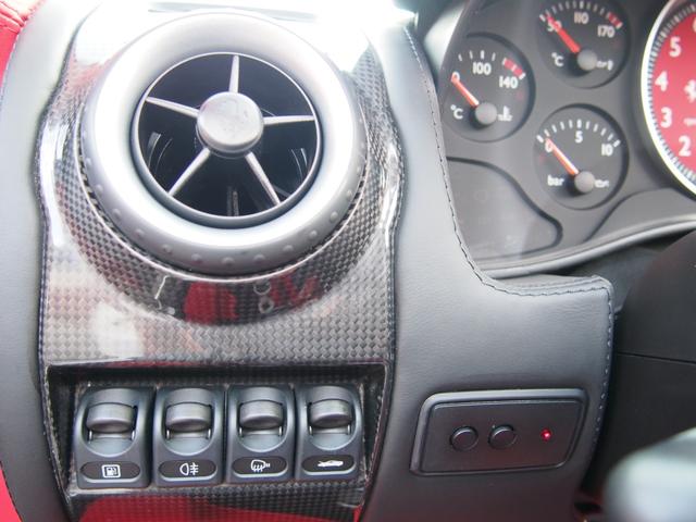 Ｆ４３０スパイダー Ｆ１　ＨＡＭＡＮＮフルエアロＷＯＲＫ２０ＡＷ車高調Ｊ－ＷＯＬＦ可変マフラーイノテックエキマニＣＯＲＮＥＳ正規ディーラー車スクーデリアカーボンミラーロッソレザー＆幌＆キャリパーナビＢカメラカーボンインテリア（69枚目）