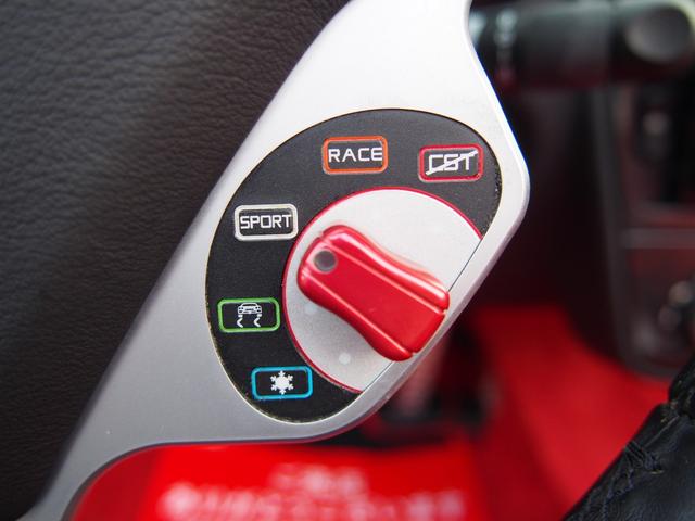 Ｆ４３０スパイダー Ｆ１　ＨＡＭＡＮＮフルエアロＷＯＲＫ２０ＡＷ車高調Ｊ－ＷＯＬＦ可変マフラーイノテックエキマニＣＯＲＮＥＳ正規ディーラー車スクーデリアカーボンミラーロッソレザー＆幌＆キャリパーナビＢカメラカーボンインテリア（71枚目）