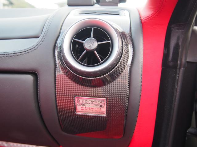 Ｆ４３０スパイダー Ｆ１　ＨＡＭＡＮＮフルエアロＷＯＲＫ２０ＡＷ車高調Ｊ－ＷＯＬＦ可変マフラーイノテックエキマニＣＯＲＮＥＳ正規ディーラー車スクーデリアカーボンミラーロッソレザー＆幌＆キャリパーナビＢカメラカーボンインテリア（74枚目）