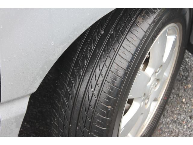 ノア X 両側スライドドア両側イージークローズ ナビ地デジCD/DVD再生 バックカメラ 純正アルミ キーレス オートエアコン HIDヘッドライト フォグランプ 8人乗り 禁煙車 タイミングチェーン 記録簿(16枚目)