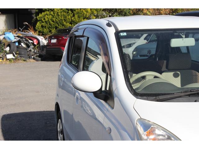 キャロル GS 5速マニュアル キーレス 電動格納ミラー 純正CD 禁煙車(10枚目)