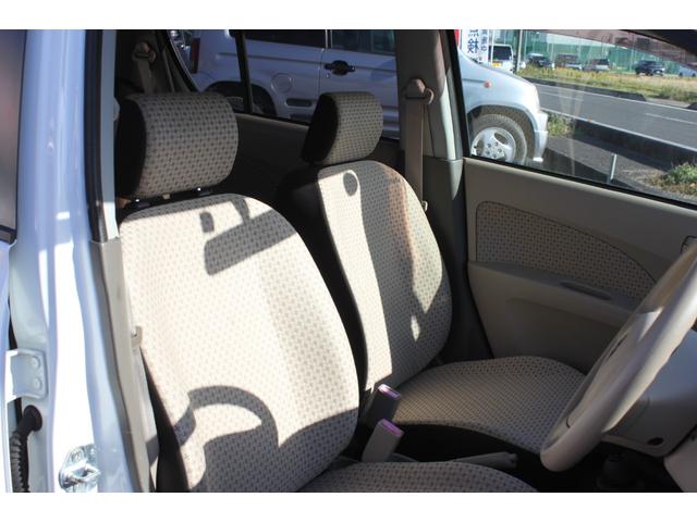 キャロル GS 5速マニュアル キーレス 電動格納ミラー 純正CD 禁煙車(31枚目)