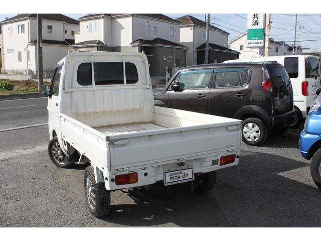 ハイゼットトラック エアコン・パワステ　スペシャル　２ＷＤ　３方開　純正ラジオ　禁煙車（12枚目）