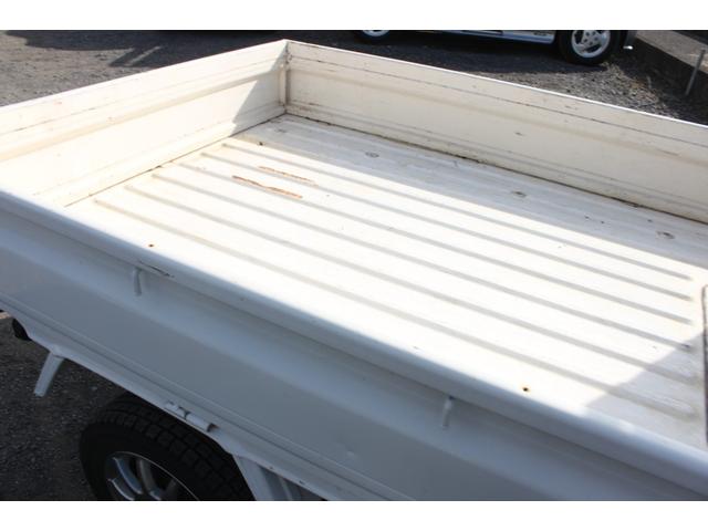 ハイゼットトラック エアコン・パワステ　スペシャル　２ＷＤ　３方開　純正ラジオ　禁煙車（31枚目）