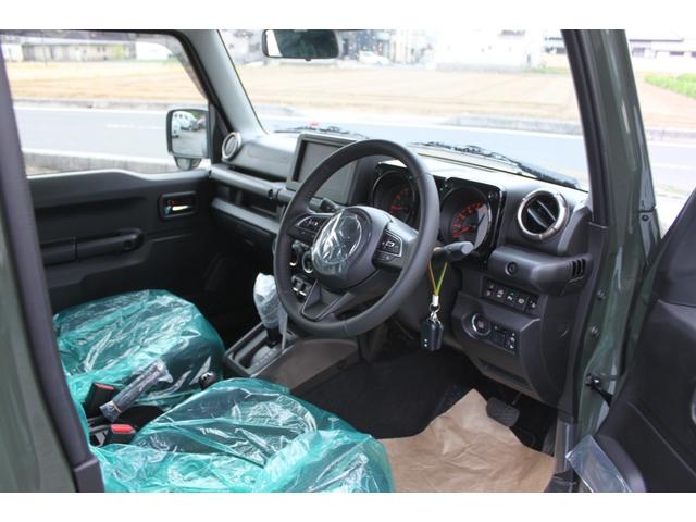 ジムニーノマド ＦＣ　登録済未使用車　衝突被害軽減システム　車線逸脱警報　レーダークルーズ　コーナーセンサー　スマートキー　ＬＥＤヘッド　オートハイビーム　オートライト　純正１５ＡＷ　純正マット　純正サイドバイザー（26枚目）