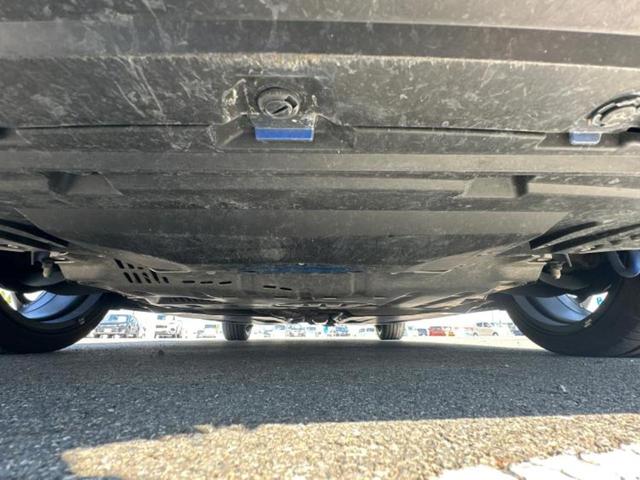 BRZ S 10thアニバーサリーリミテッド 新品タイヤ/純正エアロ/保証書/社外 9インチ SDナビ/シートヒーター 前席/シート ハーフレザー/ヘッドランプ LED/Bluetooth接続/ETC/EBD付ABS/横滑り防止装置 フルエアロ(43枚目)