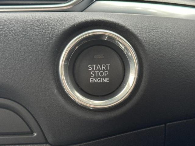 お車に合わせて無料保証以外にも、保証範囲、期間、距離を拡充させた有料保証もご用意しております！中古車の購入が初めてで不安・・・というお客様もご安心ください！