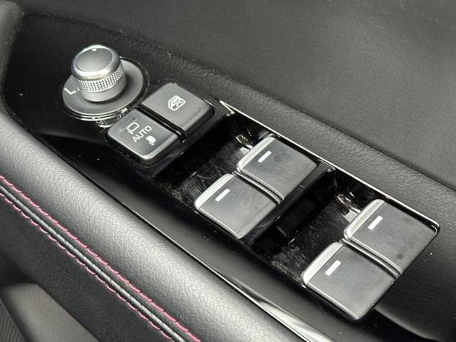 「この車の写真をもっと見たい」「状態が気になる」「この装備はついている？」どんな小さな疑問でもお気軽にお問い合わせください！