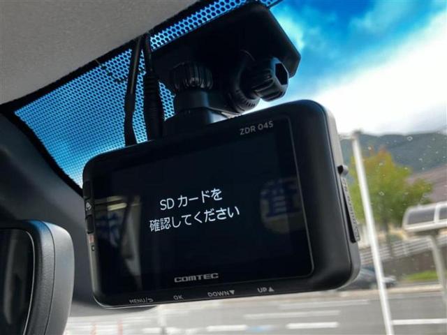 ランドクルーザープラド ４ＷＤ　ＴＸ　Ｌパッケージマットブラックエディション　保証書／純正　ＳＤナビ／衝突安全装置／シートヒーター／パノラミックビューモニター／車線逸脱防止支援システム／シート　フルレザー／パーキングアシスト　バックガイド／ドライブレコーダー　社外　革シート（16枚目）