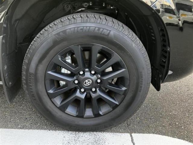 ランドクルーザープラド ４ＷＤ　ＴＸ　Ｌパッケージマットブラックエディション　保証書／純正　ＳＤナビ／衝突安全装置／シートヒーター／パノラミックビューモニター／車線逸脱防止支援システム／シート　フルレザー／パーキングアシスト　バックガイド／ドライブレコーダー　社外　革シート（17枚目）