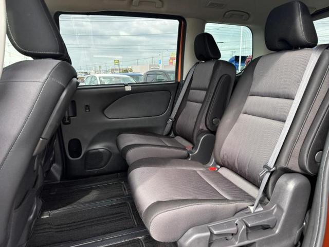 セレナ eパワーハイウェイスターV 保証書/純正 10インチ メモリーナビ/フリップダウンモニター 純正 11インチ/インテリジェントルームミラー/エマージェンシーブレーキ/両側電動スライドドア/アラウンドビューモニター 全周囲カメラ(8枚目)