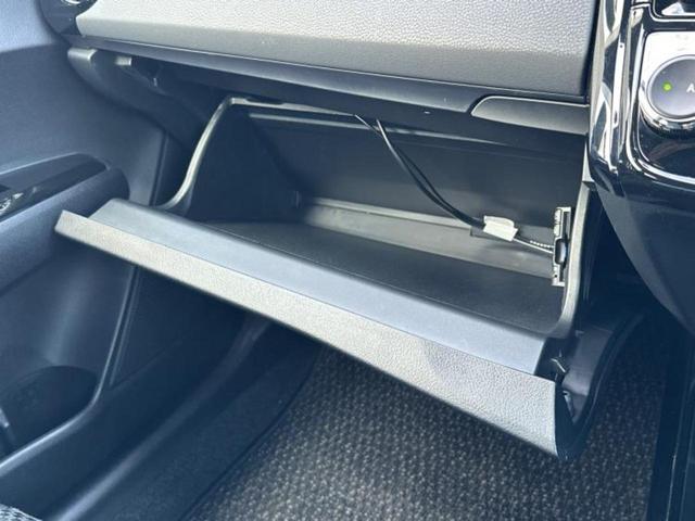 カローラフィールダー ハイブリッドＧダブルバイビー　社外　ＳＤナビ／衝突安全装置／車線逸脱防止支援システム／シート　ハーフレザー／パーキングアシスト　バックガイド／ドライブレコーダー　社外／ヘッドランプ　ＬＥＤ／ＥＴＣ／ＥＢＤ付ＡＢＳ　バックカメラ（33枚目）