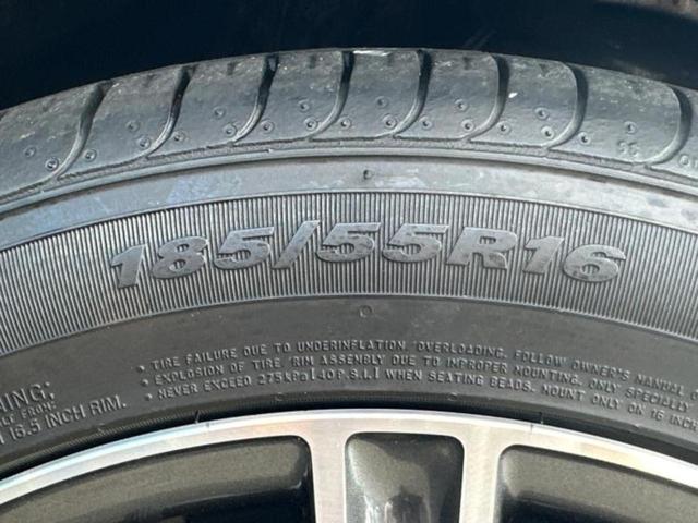 カローラフィールダー ハイブリッドＧダブルバイビー　社外　ＳＤナビ／衝突安全装置／車線逸脱防止支援システム／シート　ハーフレザー／パーキングアシスト　バックガイド／ドライブレコーダー　社外／ヘッドランプ　ＬＥＤ／ＥＴＣ／ＥＢＤ付ＡＢＳ　バックカメラ（49枚目）