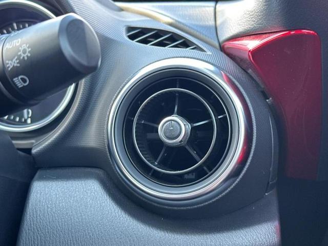 ナビ、ドラレコ、ＥＴＣ、フリップダウンモニター、デジタルインナーミラーｅｔｃ…後付け可能です！オプションも豊富に取り揃えておりますのでご安心ください！