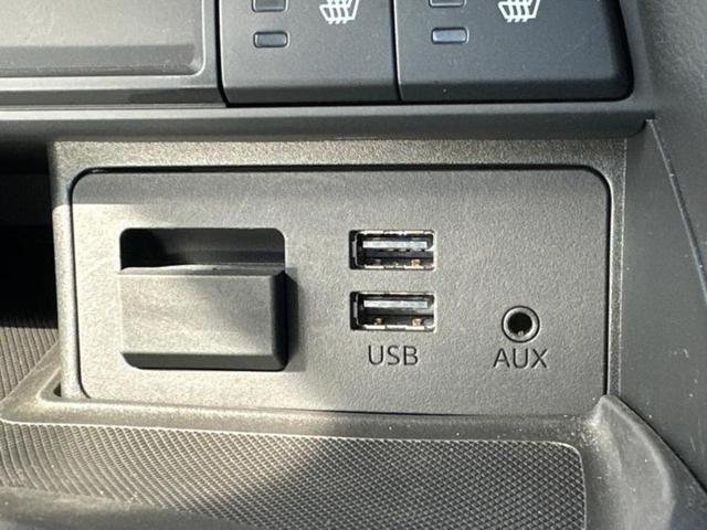 ＷＥＣＡＲＳの展示場では実際に見て、触ってお車をお選びいただけます！知識の豊富な営業スタッフが様々なカーライフをご提案いたします！