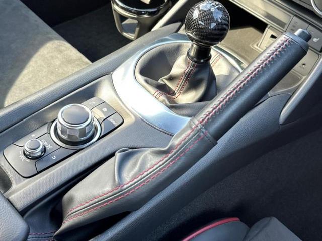 車選びにはお悩みがつきものです！具体的な購入までは検討していないけど車は気になるというお客様も大歓迎です！是非中古車購入の第一歩のお手伝いをさせてください！