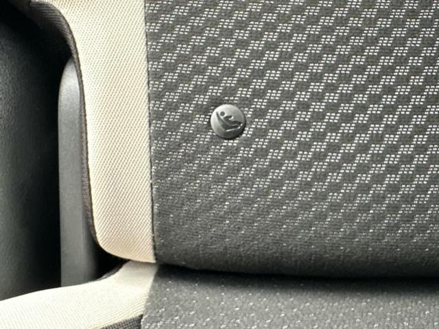 ノート eパワーX 新品タイヤ/純正 メモリーナビ/インテリジェントルームミラー/エマージェンシーブレーキ/アラウンドビューモニター/車線逸脱防止支援システム/ドライブレコーダー 純正/Bluetooth接続/ETC(42枚目)