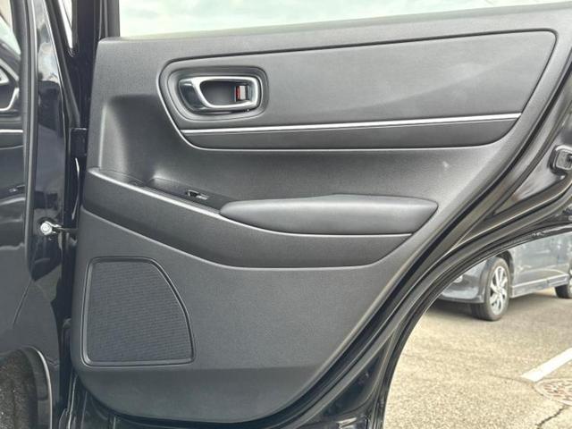 ヴェゼル eHEV Z ディスプレイオーディオ+ナビ9インチ/ホンダセンシング/シートヒーター 前席/車線逸脱防止支援システム/シート ハーフレザー/ドライブレコーダー 前後/ヘッドランプ LED/USBジャック 禁煙車(21枚目)