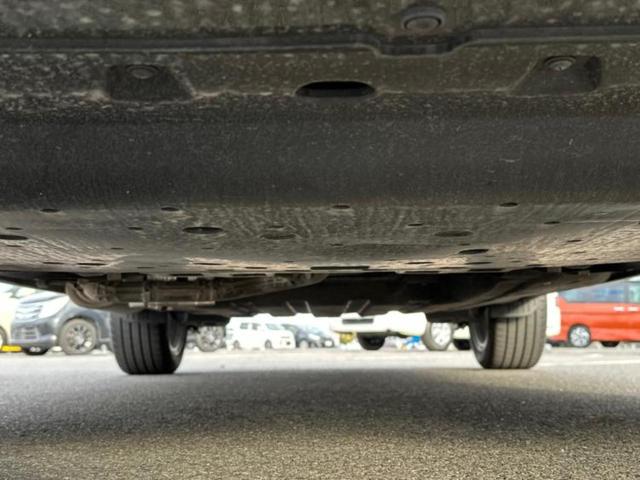 ヴェゼル eHEV Z ディスプレイオーディオ+ナビ9インチ/ホンダセンシング/シートヒーター 前席/車線逸脱防止支援システム/シート ハーフレザー/ドライブレコーダー 前後/ヘッドランプ LED/USBジャック 禁煙車(46枚目)