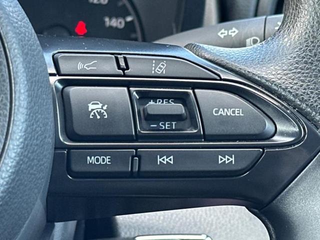 ヤリス ハイブリッドX ディスプレイオーディオ+ナビ/トヨタセーフティセンス/車線逸脱防止支援システム/ドライブレコーダー 社外/USBジャック/Bluetooth接続/ETC/EBD付ABS/横滑り防止装置 バックカメラ(27枚目)