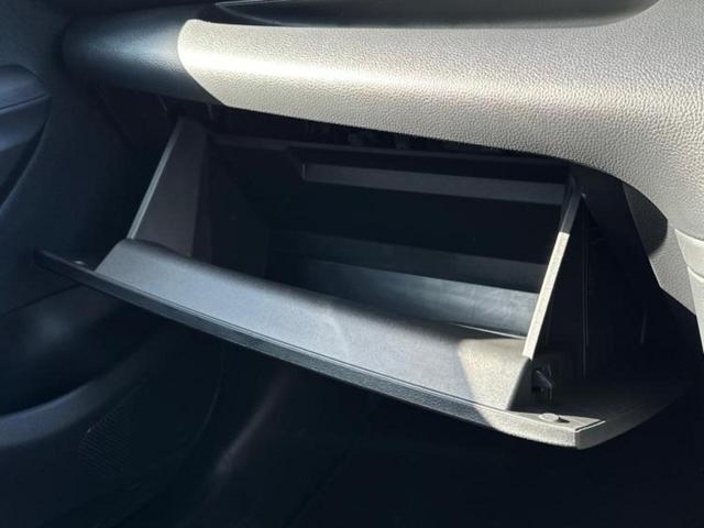 ヤリス ハイブリッドX ディスプレイオーディオ+ナビ/トヨタセーフティセンス/車線逸脱防止支援システム/ドライブレコーダー 社外/USBジャック/Bluetooth接続/ETC/EBD付ABS/横滑り防止装置 バックカメラ(31枚目)