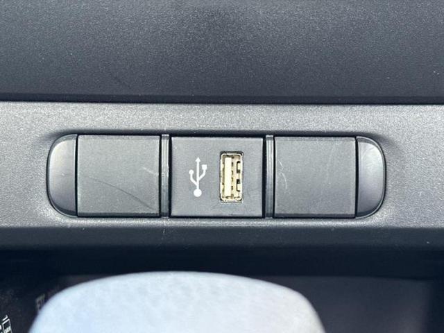 ヤリス ハイブリッドX ディスプレイオーディオ+ナビ/トヨタセーフティセンス/車線逸脱防止支援システム/ドライブレコーダー 社外/USBジャック/Bluetooth接続/ETC/EBD付ABS/横滑り防止装置 バックカメラ(37枚目)