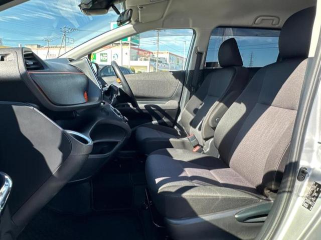 シエンタ Ｇ　新品タイヤ／保証書／純正　９インチ　ＳＤナビ／トヨタセーフティセンス／両側電動スライドドア／ドライブレコーダー　純正／ヘッドランプ　ＬＥＤ／Ｂｌｕｅｔｏｏｔｈ接続／ＥＴＣ／ＥＢＤ付ＡＢＳ　バックカメラ（7枚目）