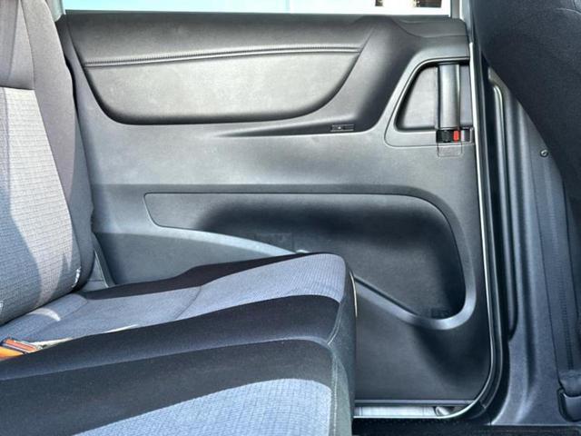 シエンタ Ｇ　新品タイヤ／保証書／純正　９インチ　ＳＤナビ／トヨタセーフティセンス／両側電動スライドドア／ドライブレコーダー　純正／ヘッドランプ　ＬＥＤ／Ｂｌｕｅｔｏｏｔｈ接続／ＥＴＣ／ＥＢＤ付ＡＢＳ　バックカメラ（25枚目）