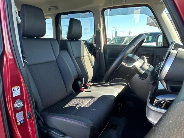 スペーシアカスタム ハイブリッドXS 新品タイヤ/保証書/純正 8インチ メモリーナビ/セーフティサポート(スズキ)/両側電動スライドドア/シートヒーター/全方位モニター/車線逸脱防止支援システム 衝突被害軽減システム 全周囲カメラ(4枚目)