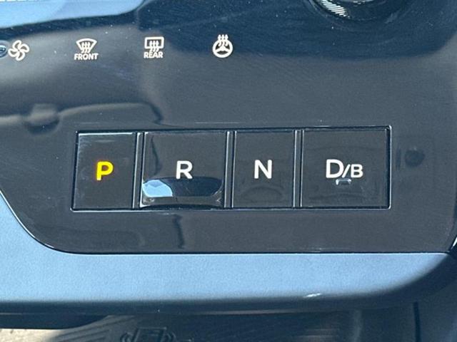 セレナ eパワーハイウェイスターV 純正エアロ/保証書/純正 12.3インチ メモリーナビ/フリップダウンモニター 純正 11インチ/エマージェンシーブレーキ/両側電動スライドドア/シートヒーター 前席/アラウンドビューモニター ETC(26枚目)