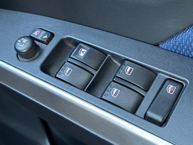 ルーミー カスタムG-T 新品タイヤ/保証書/純正 SDナビ/スマートアシスト(トヨタ・ダイハツ)/両側電動スライドドア/車線逸脱防止支援システム/パーキングアシスト バックガイド/ドライブレコーダー 社外 ターボ 禁煙車(28枚目)