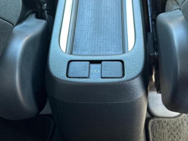 フィット eHEVクロスター ディスプレイオーディオ+ナビ9インチ/ホンダセンシング/車線逸脱防止支援システム/ドライブレコーダー 前後/ヘッドランプ LED/Bluetooth接続/ETC2.0/EBD付ABS バックカメラ(39枚目)