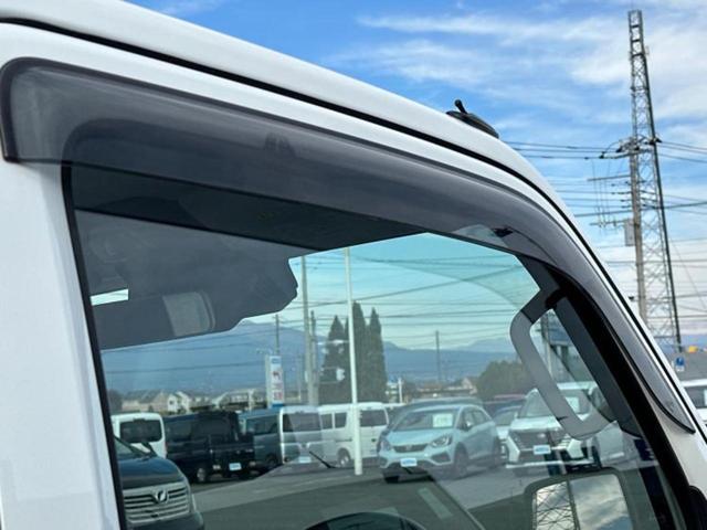 NT100クリッパートラック 4WD DXセーフティパッケージ 新品タイヤ/保証書/エマージェンシーブレーキ/車線逸脱防止支援システム/ABS/横滑り防止装置/エアバッグ 運転席/エアバッグ 助手席/パワーステアリング/オートライト/ハイビームアシスト 4WD(30枚目)