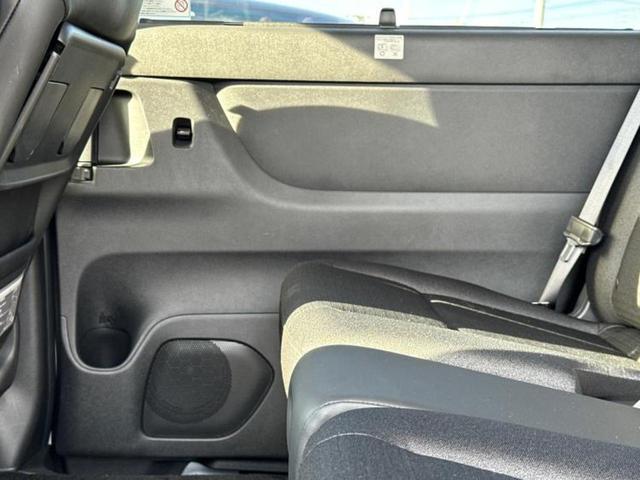 セレナ eパワーハイウェイスターV 純正 12.3インチ メモリーナビ/フリップダウンモニター 純正 11インチ/インテリジェントルームミラー/エマージェンシーブレーキ/両側電動スライドドア/アラウンドビューモニター 全周囲カメラ(23枚目)