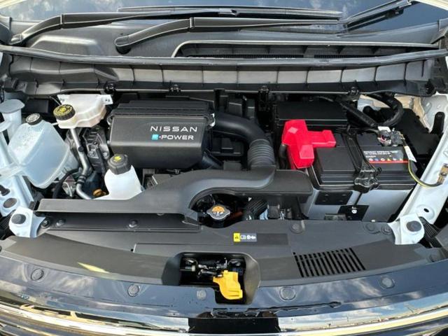 セレナ eパワーハイウェイスターV 純正 12.3インチ メモリーナビ/フリップダウンモニター 純正 11インチ/インテリジェントルームミラー/エマージェンシーブレーキ/両側電動スライドドア/アラウンドビューモニター 全周囲カメラ(55枚目)