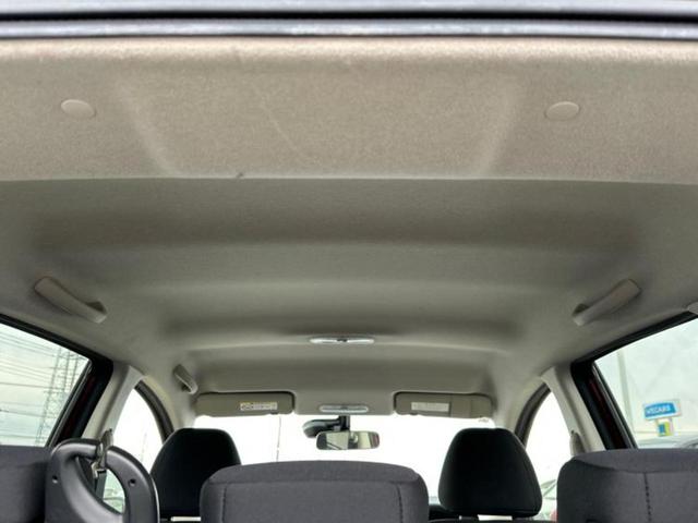 ノート Ｘ　新品タイヤ／保証書／純正　ＳＤナビ／エマージェンシーブレーキ／車線逸脱防止支援システム／Ｂｌｕｅｔｏｏｔｈ接続／ＥＴＣ／ＥＢＤ付ＡＢＳ／アイドリングストップ／フルセグＴＶ／エアバッグ　運転席（40枚目）