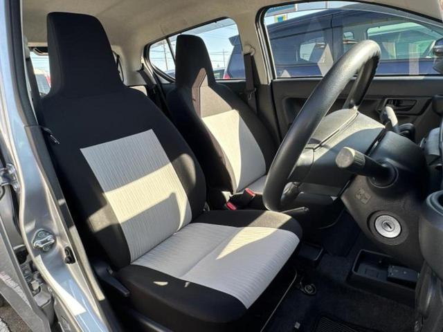 ミライース L 新品タイヤ/ETC/EBD付ABS/横滑り防止装置/アイドリングストップ/エアバッグ 運転席/エアバッグ 助手席/パワーウインドウ/キーレスエントリー/パワーステアリング/マニュアルエアコン(4枚目)