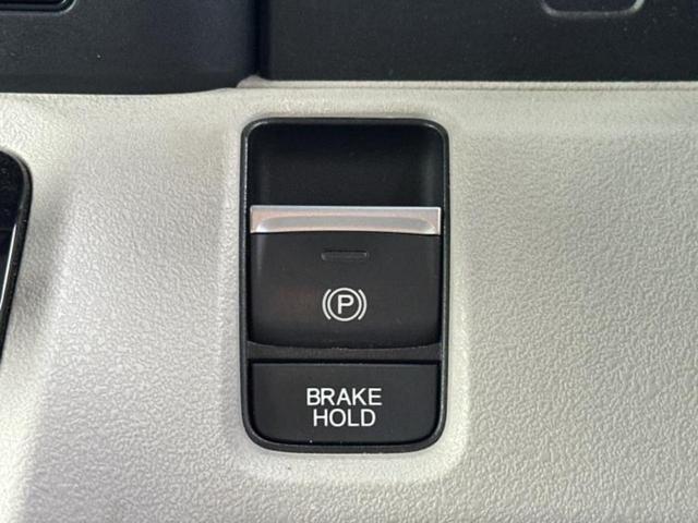 N-BOX ファッションスタイル 新品タイヤ/ディスプレイオーディオ8インチ/ホンダセンシング/両側電動スライドドア/シートヒーター 前席/車線逸脱防止支援システム/パーキングアシスト バックガイド 衝突被害軽減システム バックカメラ(18枚目)