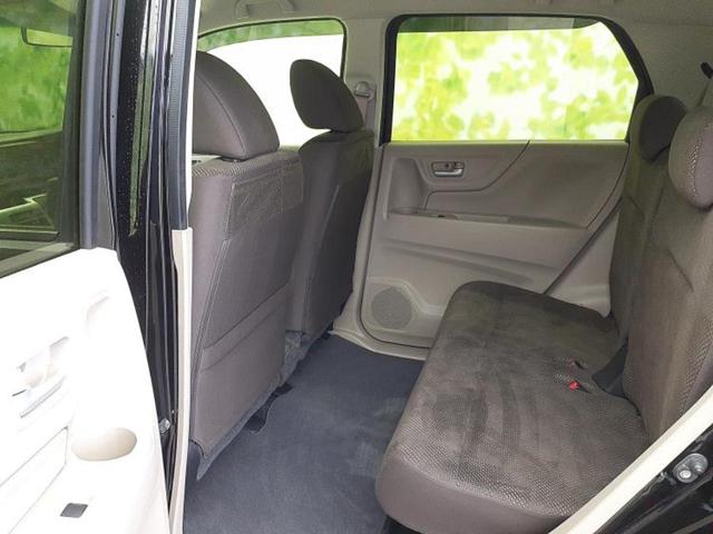 ＷＥＣＡＲＳでは各商談席に大型モニターをご用意しております！見やすい大画面でゆったりと全国の在庫をご覧いただけます！是非ご来店お待ちしております！