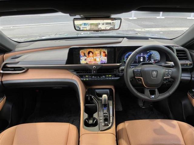 クラウンスポーツ 4WD Z サンルーフ/保証書/純正 12.3インチ メモリーナビ/デジタルインナーミラー/トヨタセーフティセンス/シートヒーター/全方位モニター/車線逸脱防止支援システム/シート フルレザー 革シート 4WD(4枚目)