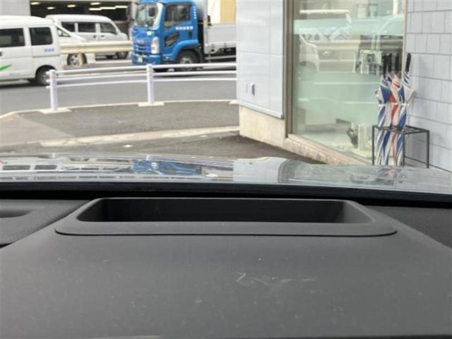 クラウンスポーツ 4WD Z サンルーフ/保証書/純正 12.3インチ メモリーナビ/デジタルインナーミラー/トヨタセーフティセンス/シートヒーター/全方位モニター/車線逸脱防止支援システム/シート フルレザー 革シート 4WD(15枚目)