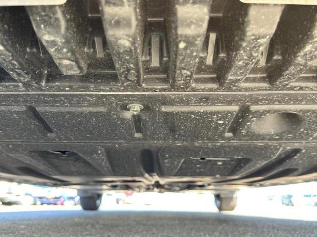 ノート Ｘ　保証書／純正　９インチ　メモリーナビ／インテリジェントルームミラー／エマージェンシーブレーキ／アラウンドビューモニター／車線逸脱防止支援システム／プロパイロット　衝突被害軽減システム　全周囲カメラ（46枚目）