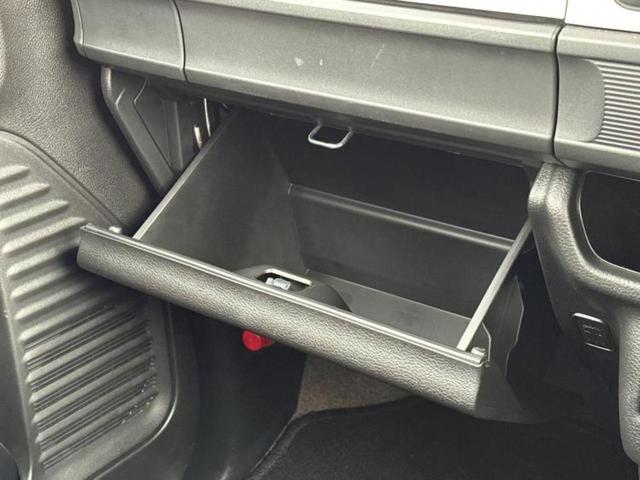 スペーシア ハイブリッドG 保証書/デュアルカメラブレーキサポート(スズキ)/アイドリングストップ/禁煙車/エアバッグ 運転席/エアバッグ 助手席/パワーウインドウ/エンジンスタートボタン/キーレススタートシステム 盗難防止装置(29枚目)