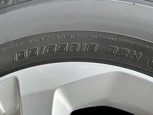 ライズ ハイブリッドG 新品タイヤ/保証書/ディスプレイオーディオ9インチ/スマートアシスト(トヨタ・ダイハツ)/車線逸脱防止支援システム/ドライブレコーダー 前後/ヘッドランプ LED/USBジャック 衝突被害軽減システム(50枚目)