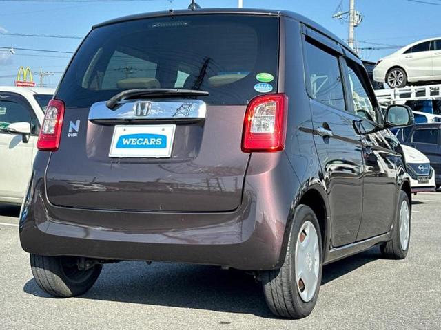 N-ONE G・Lパッケージ 新品タイヤ/保証書/社外 SDナビ/ヘッドランプ HID/Bluetooth接続/EBD付ABS/横滑り防止装置/アイドリングストップ/バックモニター/フルセグTV/DVD/エアバッグ 運転席 記録簿(3枚目)