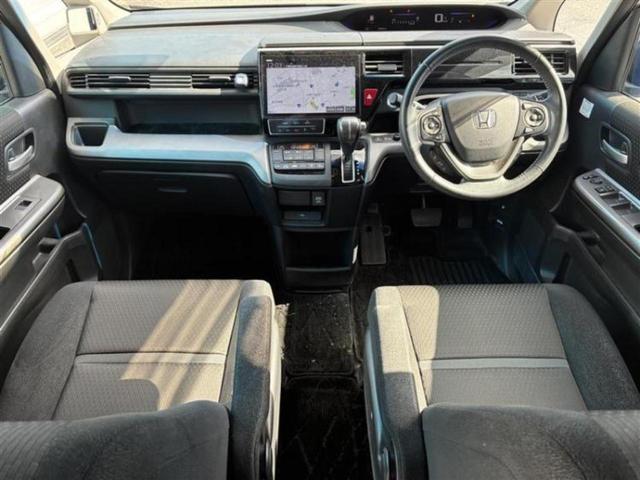 ステップワゴンスパーダ スパーダ・ホンダセンシング 保証書/純正 10インチ SDナビ/フリップダウンモニター 純正 11.6インチ/ホンダセンシング/両側電動スライドドア/車線逸脱防止支援システム/ドライブレコーダー 社外 衝突被害軽減システム(4枚目)