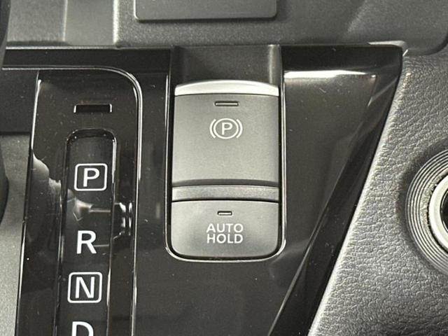 eKクロススペース T 新品タイヤ/保証書/純正 9インチ SDナビ/デジタルインナーミラー/イーアシスト(ミツビシ)/電動スライドドア/マルチアラウンドモニター/車線逸脱防止支援システム/プロパイロット ターボ DVD再生(28枚目)