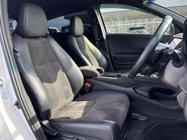 ヴェゼル ハイブリッドRS・ホンダセンシング 新品タイヤ/純正 8インチ SDナビ/ホンダセンシング/シートヒーター 前席/車線逸脱防止支援システム/シート ハーフレザー/ドライブレコーダー 360°/ヘッドランプ LED 衝突被害軽減システム(4枚目)