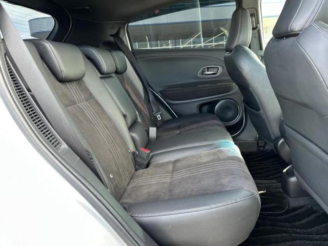 ヴェゼル ハイブリッドRS・ホンダセンシング 新品タイヤ/純正 8インチ SDナビ/ホンダセンシング/シートヒーター 前席/車線逸脱防止支援システム/シート ハーフレザー/ドライブレコーダー 360°/ヘッドランプ LED 衝突被害軽減システム(5枚目)